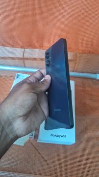 Samsung Galaxy A06 - Seminovo com nota fiscal