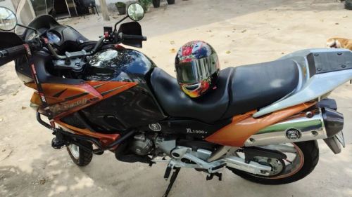 Moto Varadero 1000 2008