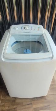 Máquina de Lavar Roupa 12kg