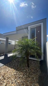 Casa Completa e Moderna - 3 Quartos, Área Gourmet e Segurança Total! 