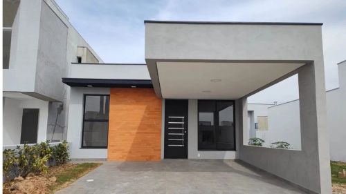 Casa à venda no Horto Florestal Villagio
