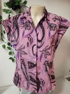 Camisa lilás floral desapego