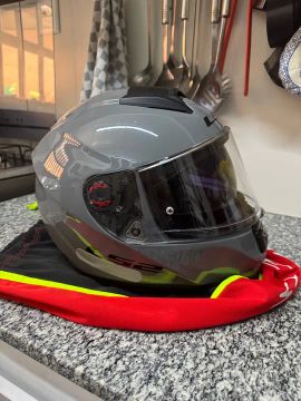 Vendo capacete LS2 Vector Evo Novíssimo 