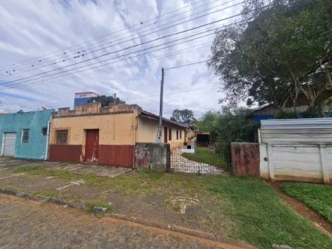 TERRENO À VENDA EM UVARANAS 