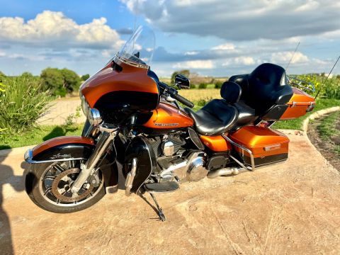 Ultra electra glide limited