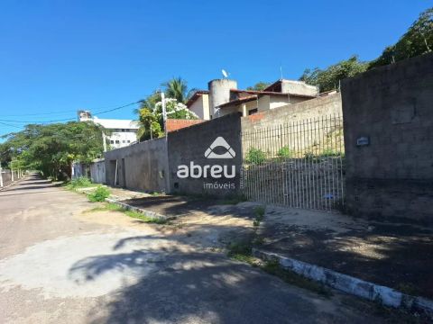 Terreno em excelente localização.
