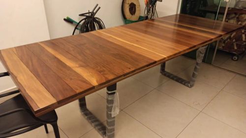 Mesa de Jantar de Madeira Maciça sob medida 