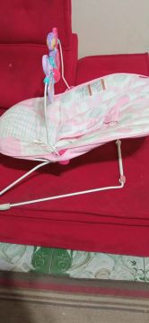 Balanço Infantil com Brinquedos