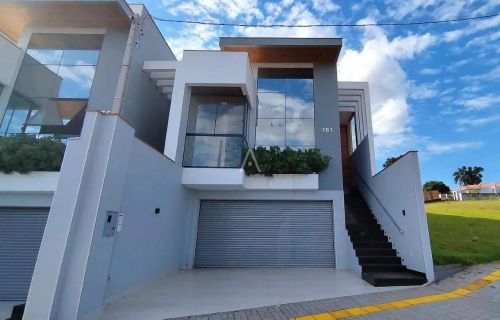 Sobrado em condomínio 3 quartos à venda no Bairro CENTRO em TOLEDO por R$ 1.160.000,00