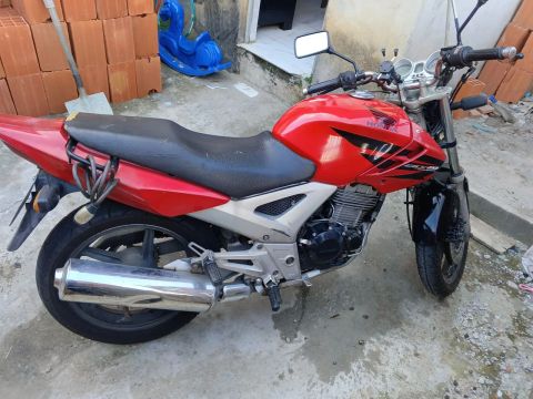Moto em bom estado