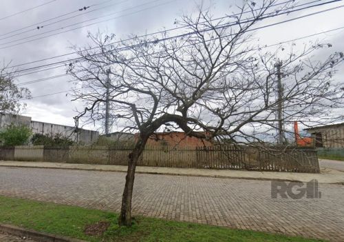 Terreno | Bairro HumaitáAmplo terreno de esquina com cerca de 2.151,56m² (49m X 43,50m), n