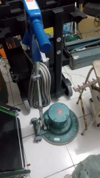 Máquina de Polir Piso Industrial