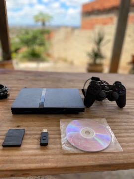 Playstation 2 Completo funcionando Leitor e Pen drive ! Entrega grátis !