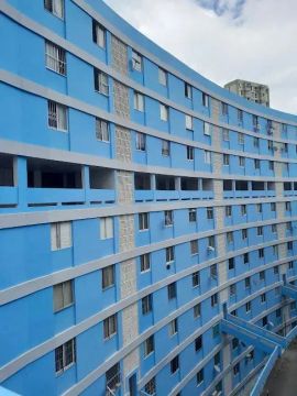 Apartamento 1/4 No Politeama Com Área de Serviço e Estacionamento