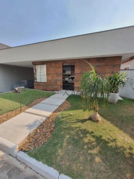Casa em Condomínio - Condomínio Jardim Coleginho - Vila Zezé - 4 Dormitórios - 350m²