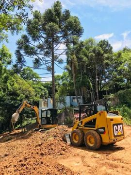 Mini escavadeira Bobcat 