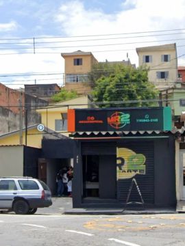Ótimo terreno, Localização excepcional; atrás do Estádio Bruno Daniel em área comercial