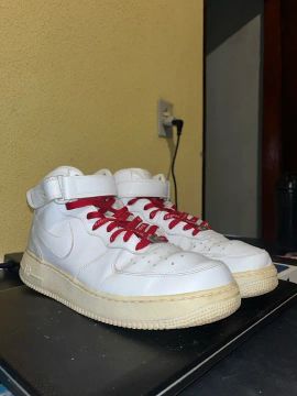 NIKE AIR FORCE 1 MID