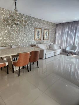 Apartamento de luxo para temporada em Balneário Camboriú!