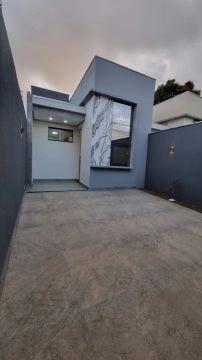 Casa moderna de 3 quartos com suíte. Espaço Gourmet . Bairro Nossa Senhora das Graças 