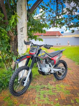 CRF 230 - 2018 - CHEIA DE ACESSORIOS
