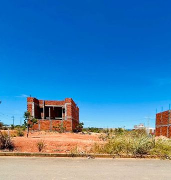 Lote Guarujá - Montes Claros/Mg 200m2