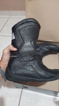 Bota motociclista 