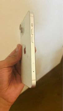 iPhone 14 branco - Novo