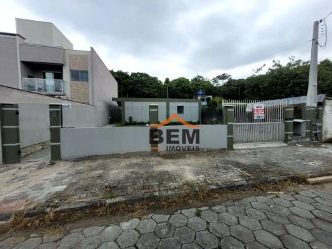 Apartamento com 1 dormitório para alugar, 32 m² por R$ 1.600,00/mês - Meia Praia - Navegan
