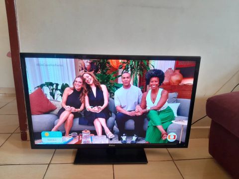 PHILCO TV 40 POLEGADAS LED 