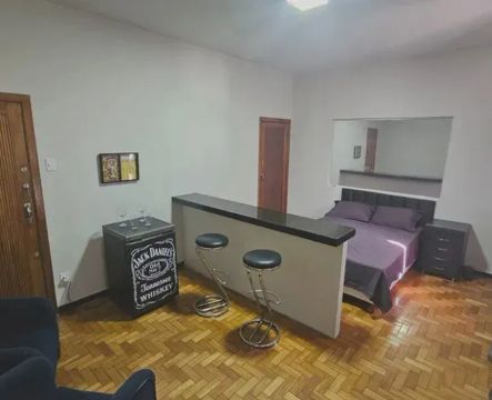 Imóvel para venda possui 50 metros quadrados com 1 quarto em Itapuã - Salvador - BA