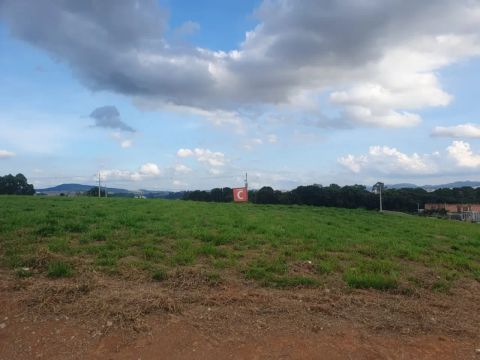 Terreno para venda com 1000m² em Bragança Paulista