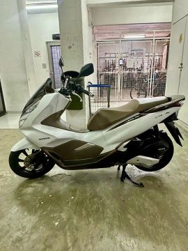 Pcx dlx 2021 aceito troca e cartão / doc 2025 tudo ok
