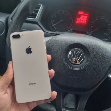 iPhone 8 Plus