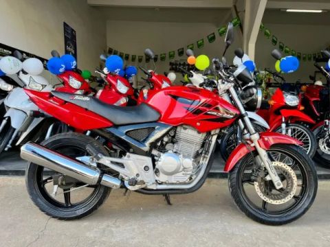 CBX Twister 250 / Vermelha / 2008 com 2024 pago!