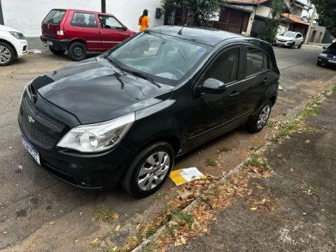 AGILE 1.4 COMPLETO AR GELANDO 2011 CARRO TOP