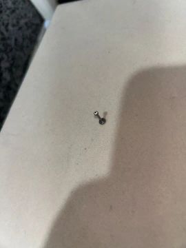 Piercing em titânio para Tragus - Ponto de luz 