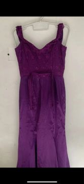Vestido em seda forrado,detalhe em gripar, usado uma vez, TAM.38