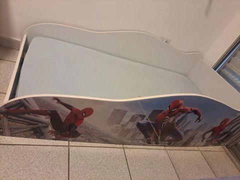 Cama Montessoriana Infantil Spiderman + Colchão em ótimo estado