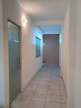 Aluga-se 3 salas comercias no alvorada- Rua 10 com a rua J