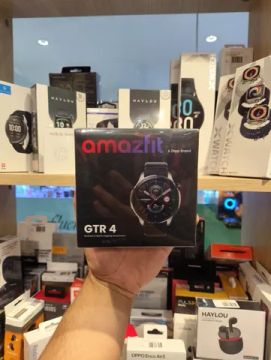 Smartwatch Amazfit GTR 4 - Preto - Novo Lacrado - Loja Física - Parcelamento sem juros