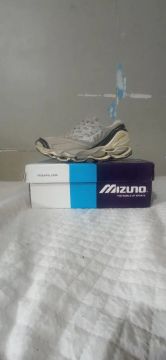 Tênis Mizuno Wave Creation 19