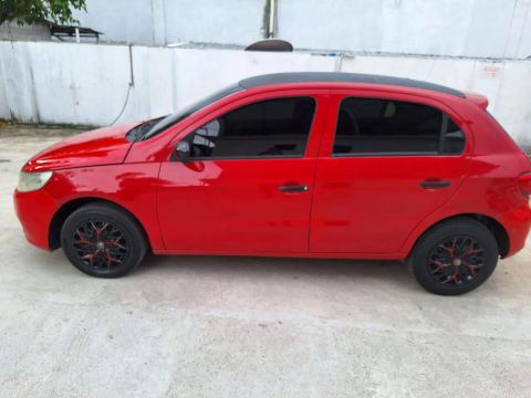 Vendo gol g5 ano 2010 carro todo em dias