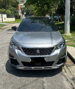 PEUGEOT 5008 - TOP DE LINHA