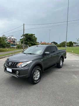 L200 Triton Sport automática