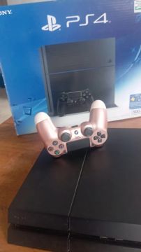 PS4 - 500GB