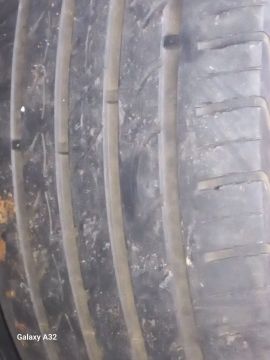 PNEU 275 50Z R17 EM BOM ESTADO 