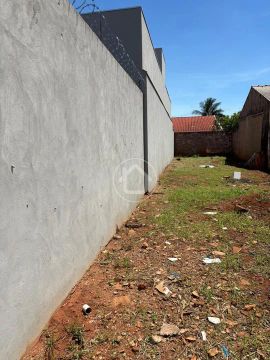 TERRENO COM PROJETO