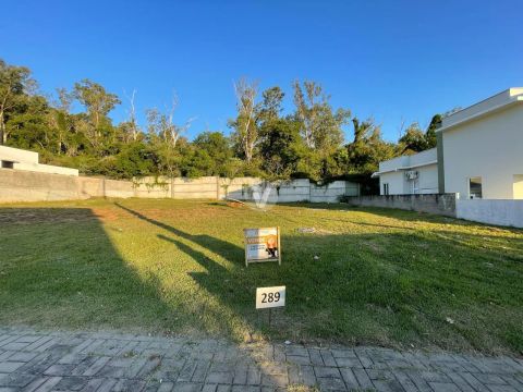 Terreno em condomínio proximo a UFSM
