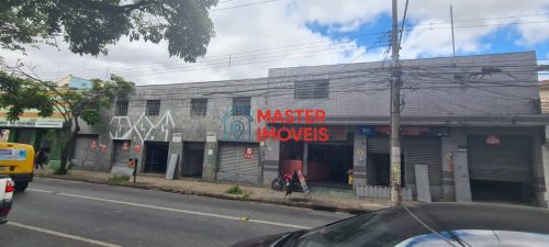 LOJAS NA AV. DOM PEDRO II COM 40 M DE FRENTE
